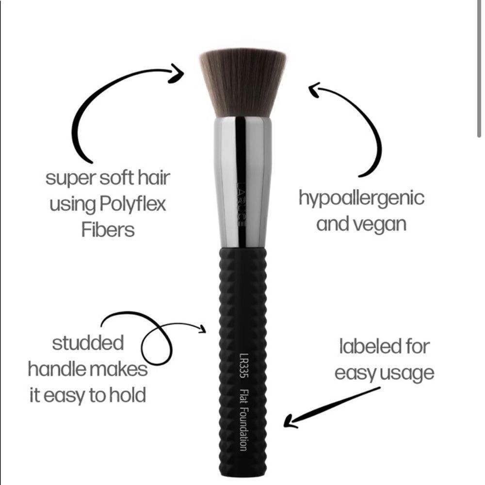 Laruce Beauty Flat Foundation Brush LR335